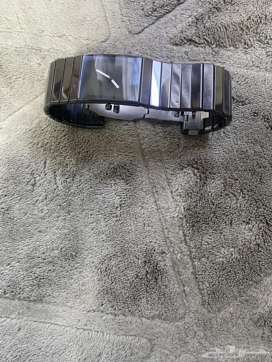 ساعه رديو سويسريه نادره ممتازه علا الشرط64384952398851111