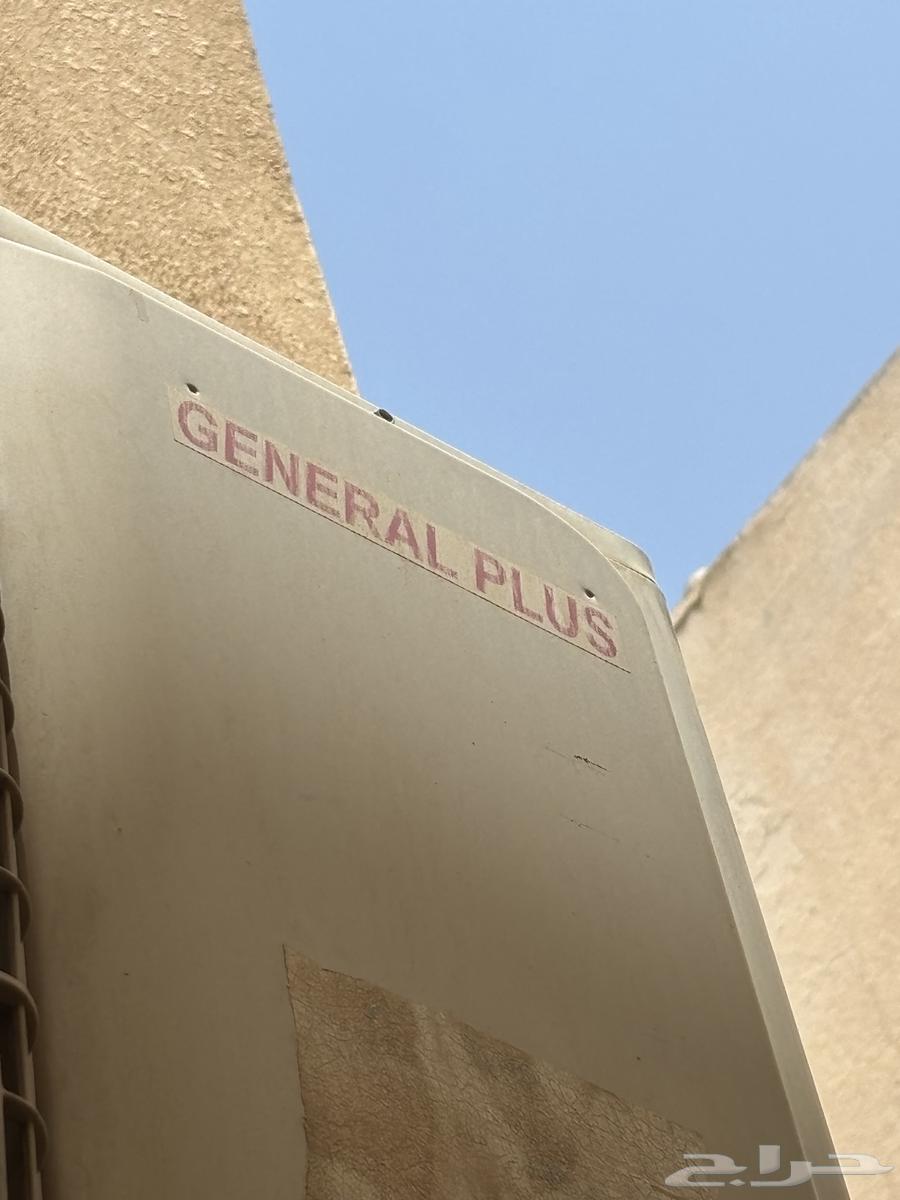 مكيف سبيلت مع مروحته64382114437250112