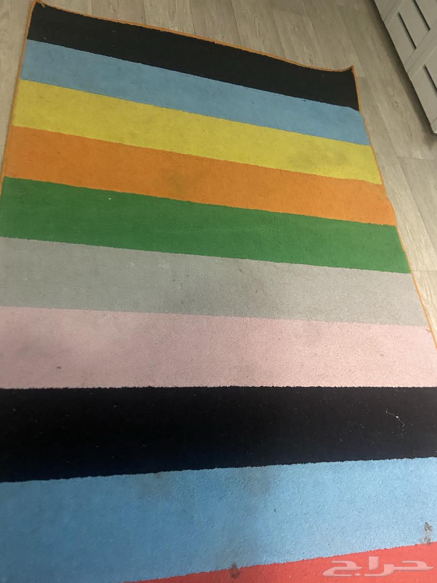 Two clean used carpets64378556587649111