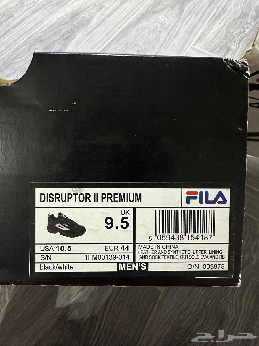 جزمة فيلا شبه جديده مقاس 4464389723109890113