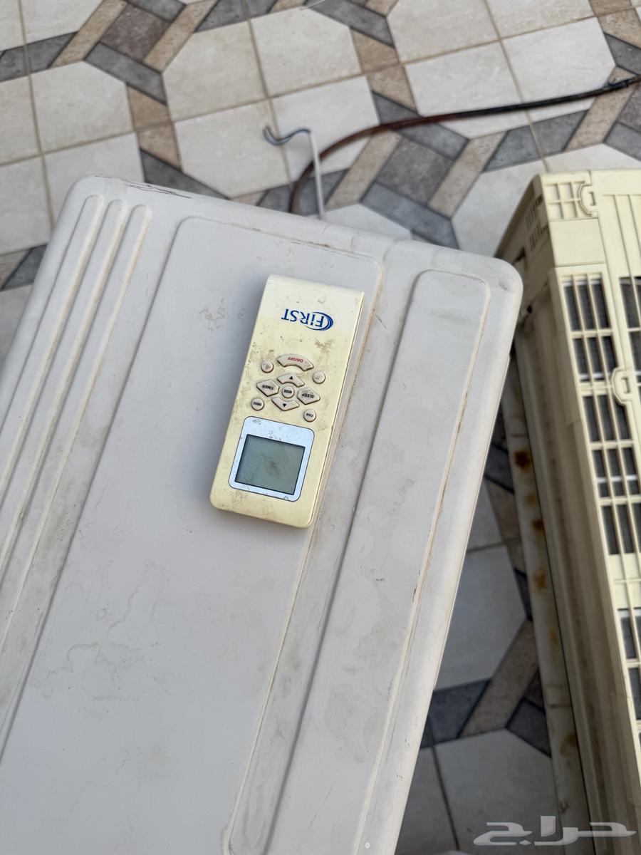 مكيف مركزي وشاشة تلفزيون واغراض اخرى64387327548033111