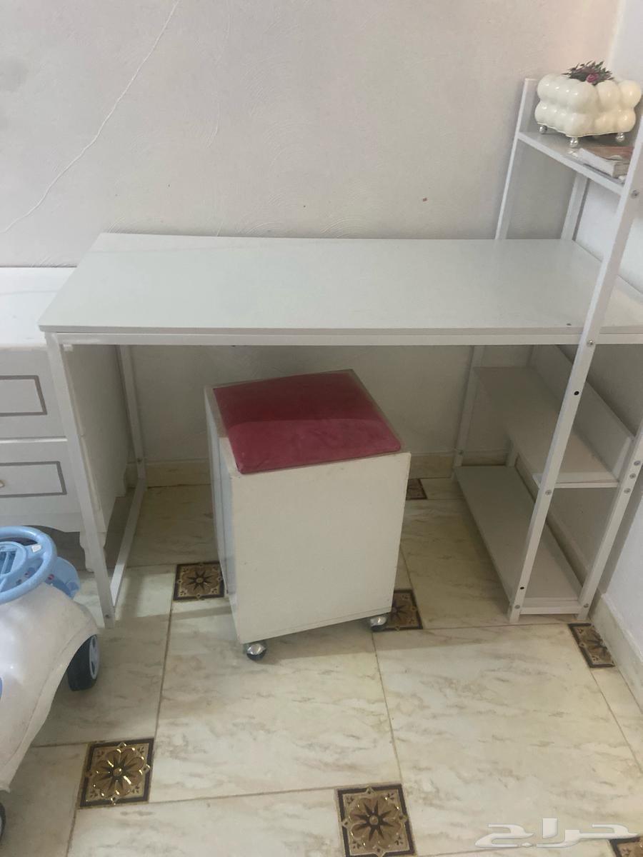 طاوله مكتبيه  مكتب  للبيع64377856159875110