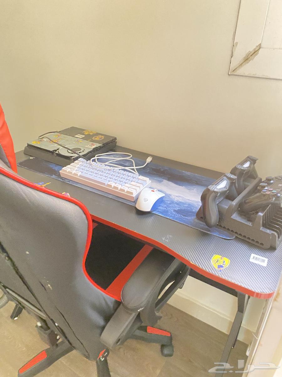 طاوله قيمنج متكامله64386599058947110