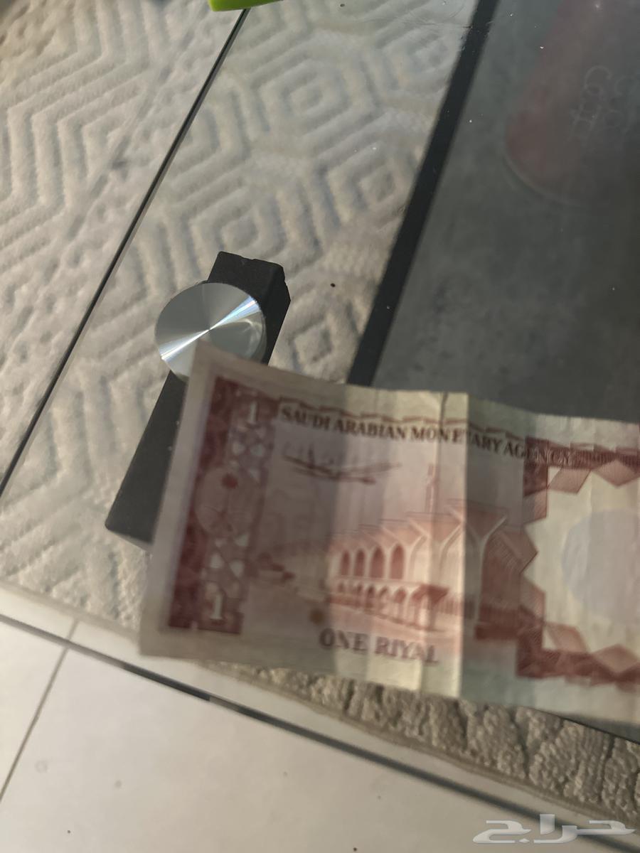 Old Riyal64377360056323111