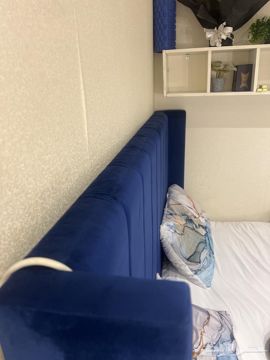 سرير نفرين بلون ازرق غامق64378164289411112