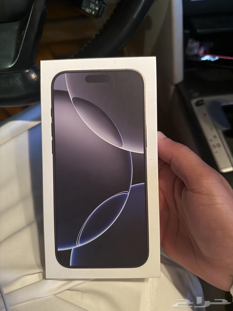 ايفون 16 512 اللون اسود64392264232195110