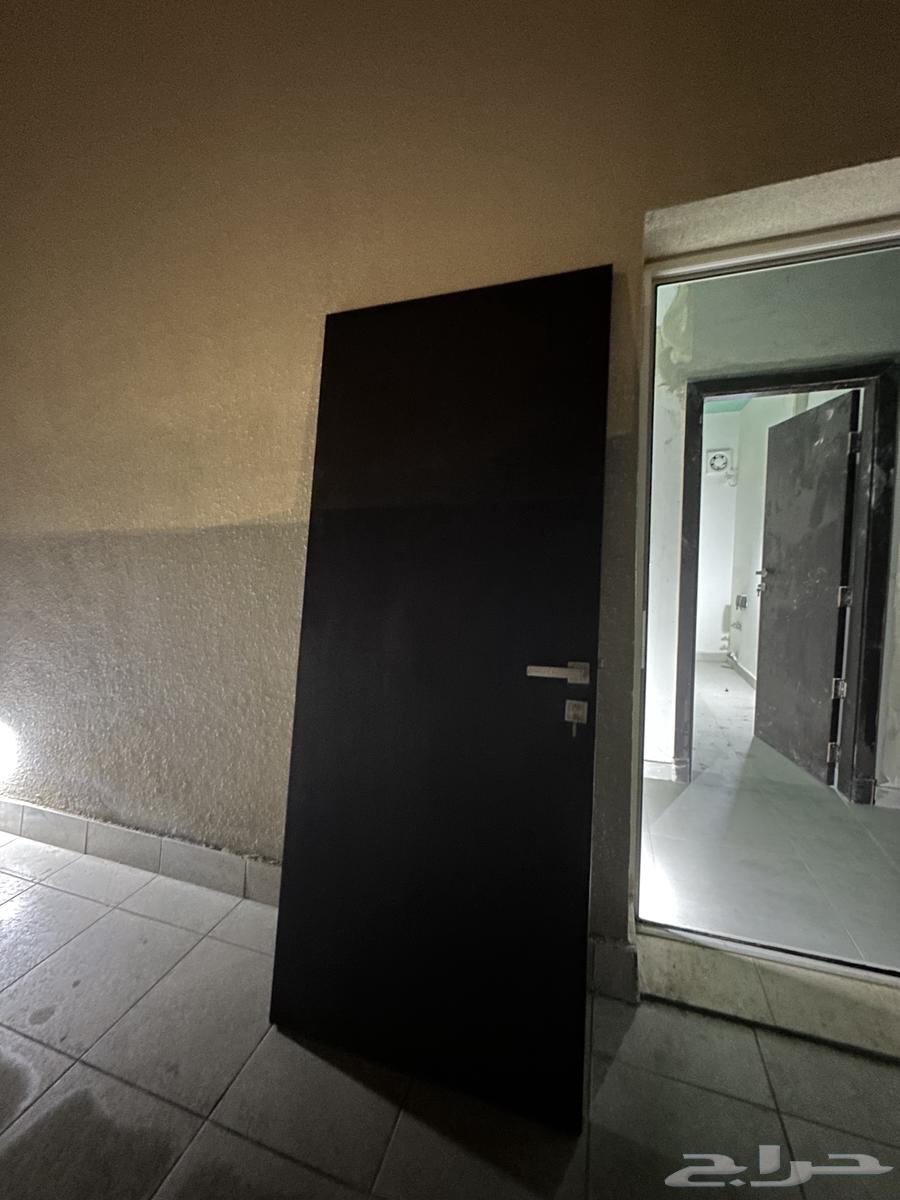 ابواب كامله للبيع جديده غير مستخدمه عدد 15 باب64387676458241111