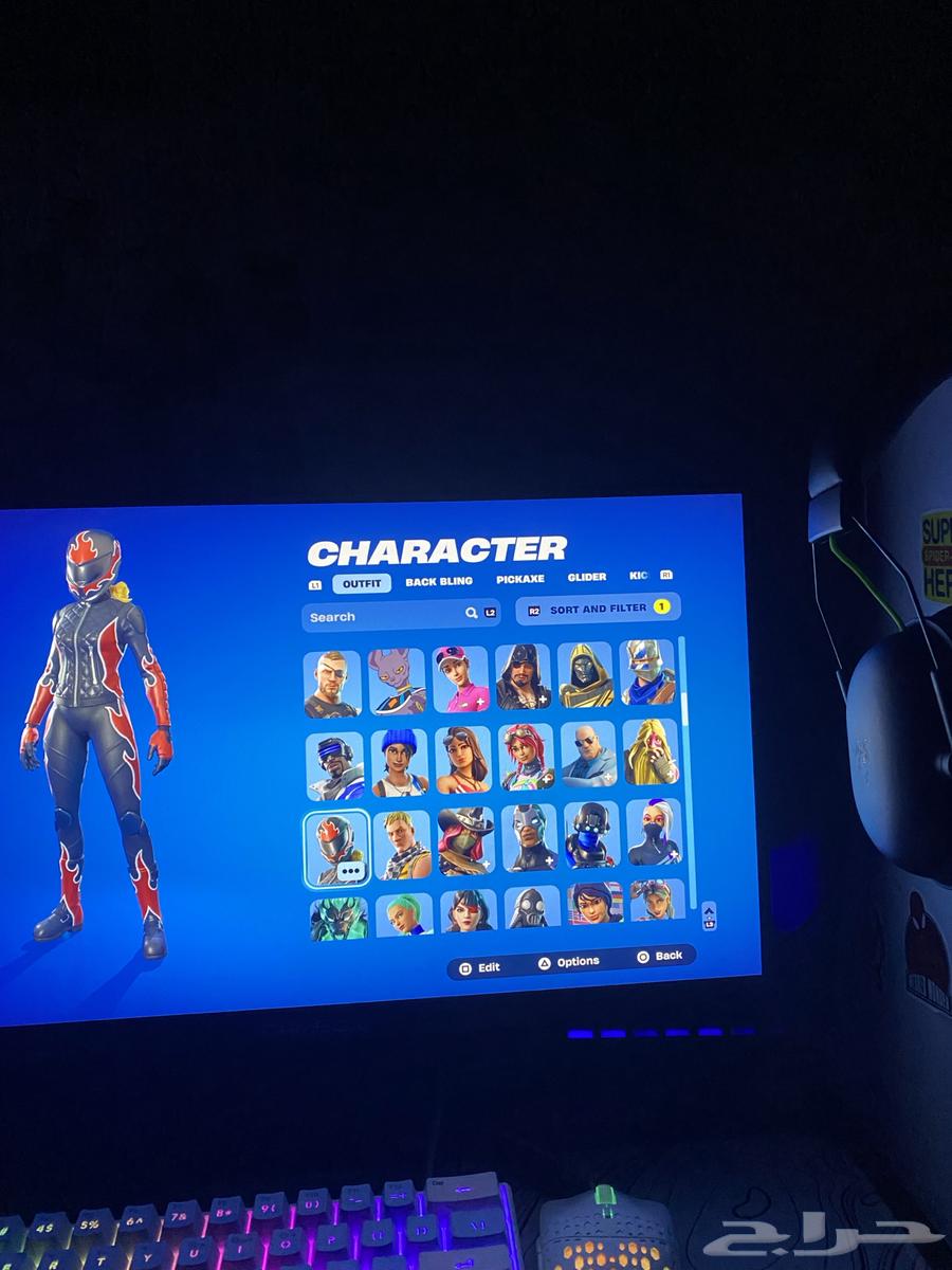 حساب فورت نايت للبيع ترافس ورقصه فلوس64390124060290112