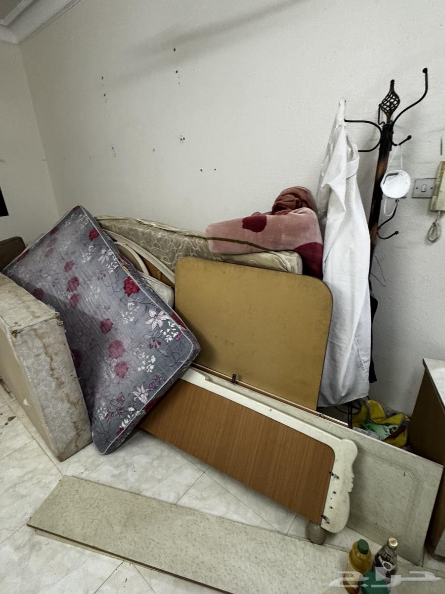 اثاث مستعمل للبيع سرير   أنتريه 5 قطع64389626462083114
