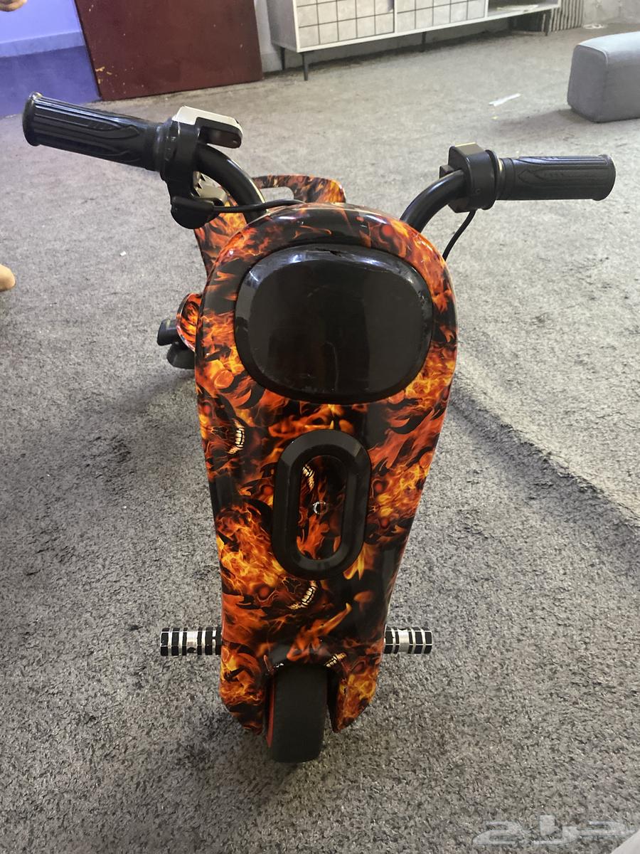 سكوتر كهربائي للبيع64385188322307110