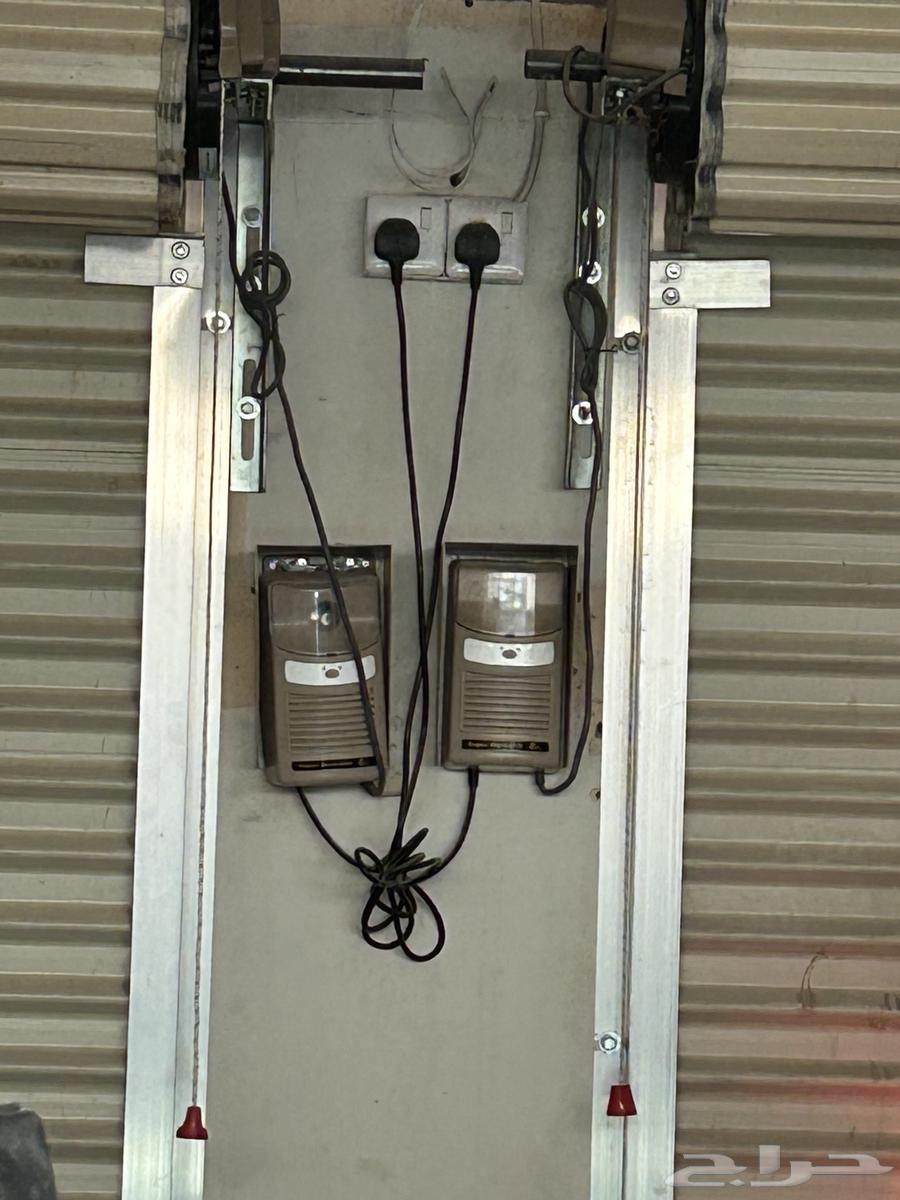 عدد 2 كراج للبيع64383857458305112