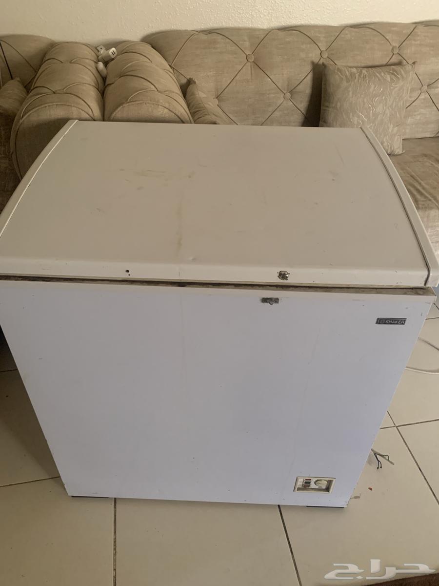 Floor freezer64385914893827112