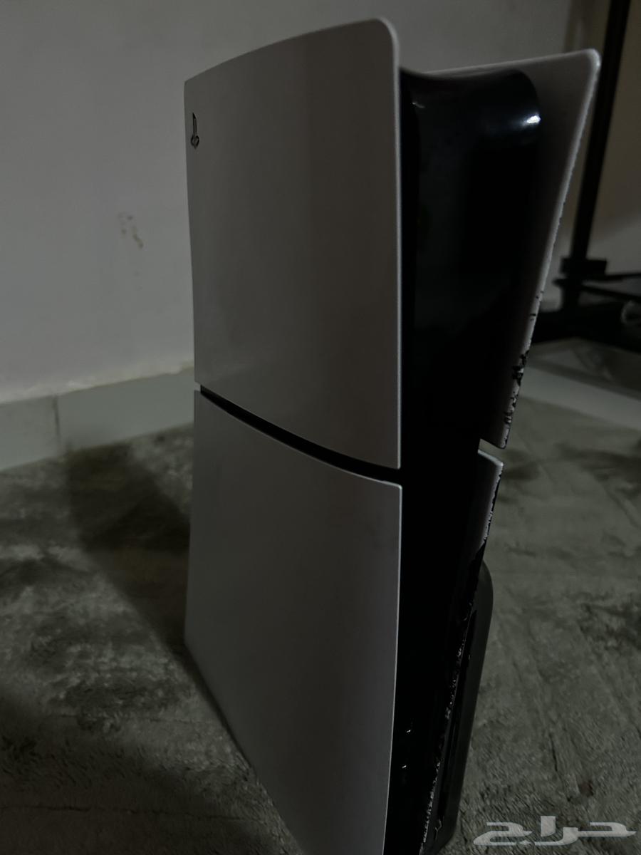 سوني5 وثلاث اشرطه باينه بالصوره ويده القير حقها يلف شوي64381684845697111