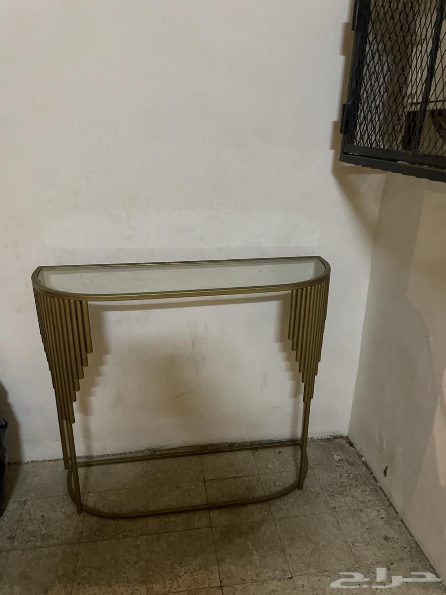 للبيع طاولة تسريحه64388743357571110