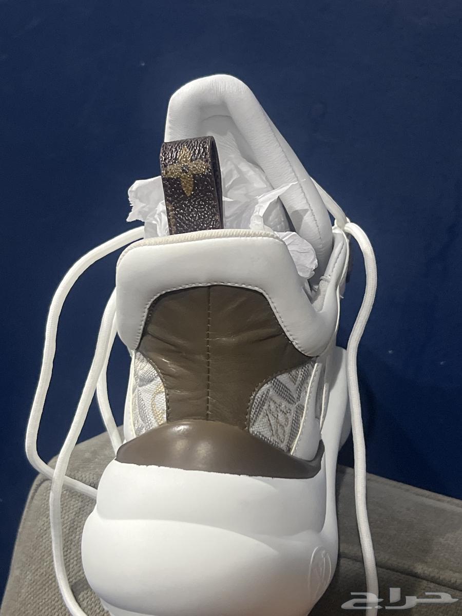 حذاء لويس فيتون كوبي بيست الأصلي جديده لم تستعمل64391494549634111