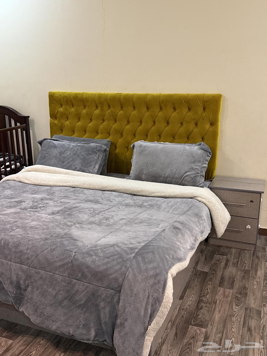 غرفه شبه جديده كامله الشراء 3800 سبب البيع نقل من حائل64391906954371111