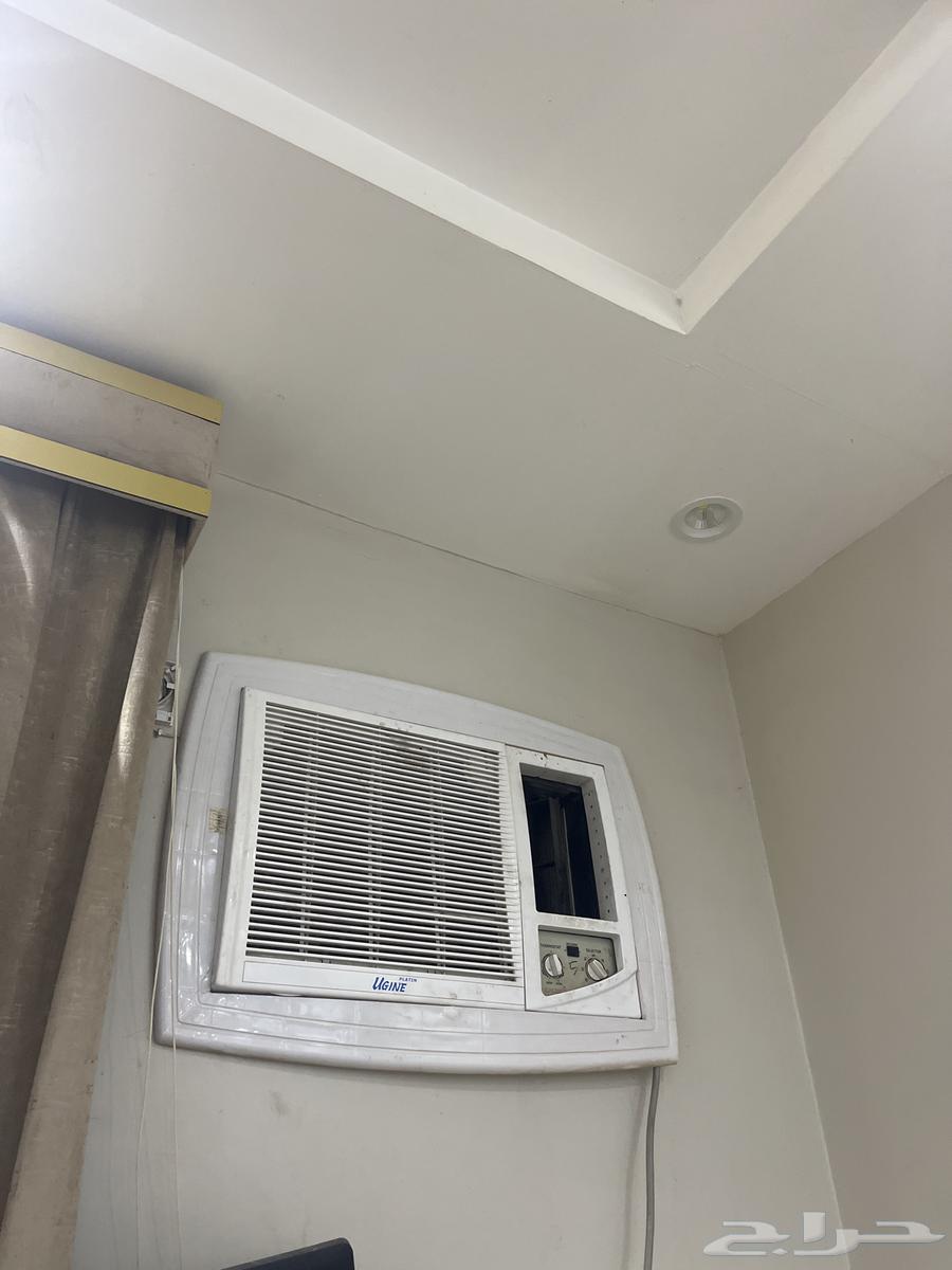 تبوك مكيف شبه جديد ع سوم 3مكيفات64377666825090110