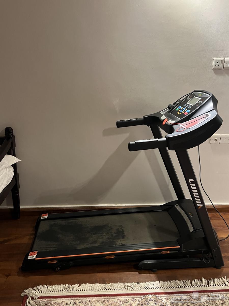 سير رياضي LIJIUJIA للبيع64379297107457110