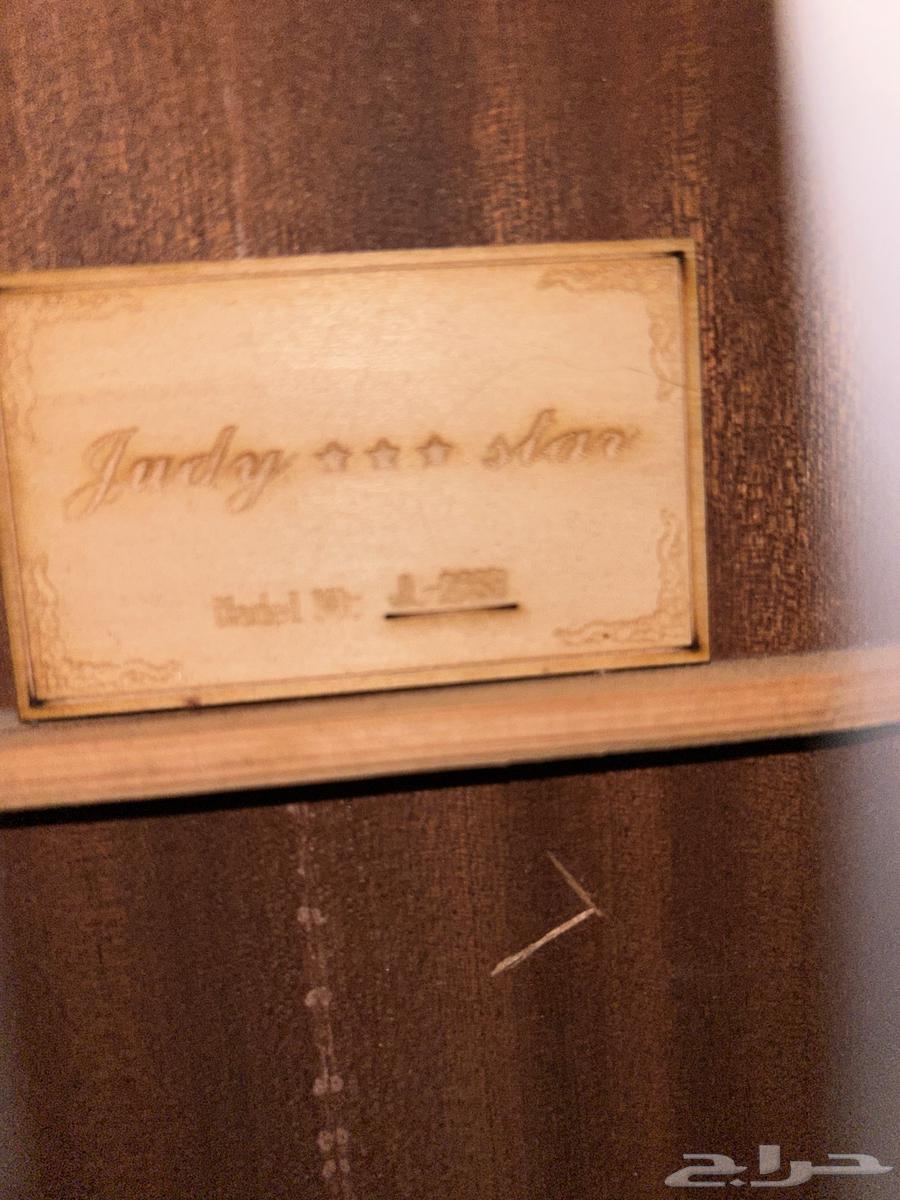 قيتار يوكليلي خشب64384506982275113