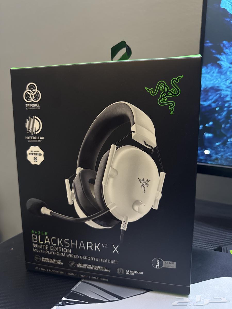 سماعة ريزر بلاك شارك v2 x64379311902849111