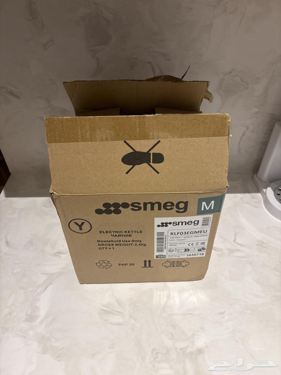 Smeg Kettle with Unique Color64379732496259110