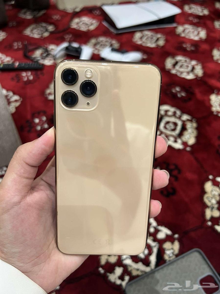 ايفون 11 برو ماكس للبيع نظيف64378673113475114