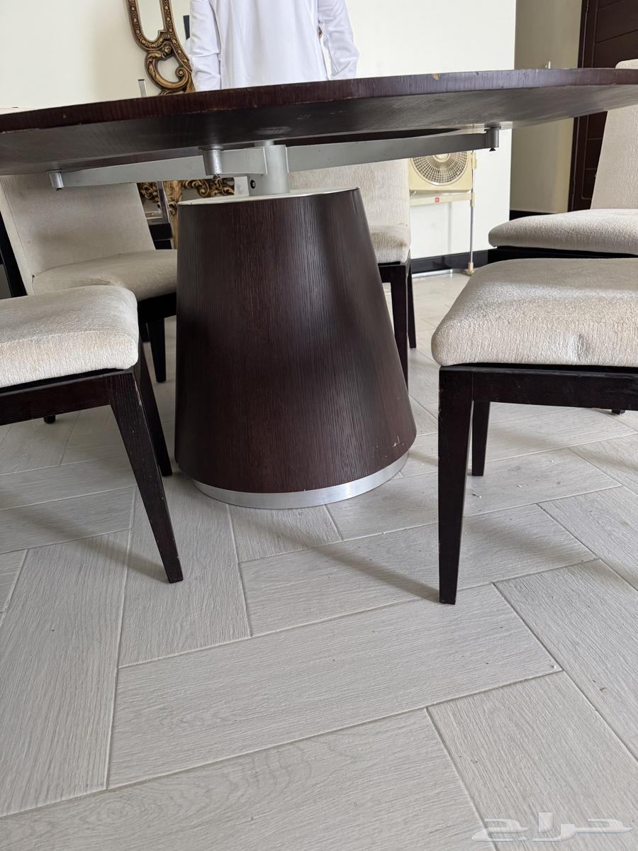 طاولة دائرية خشب ثقيل64382734750466111