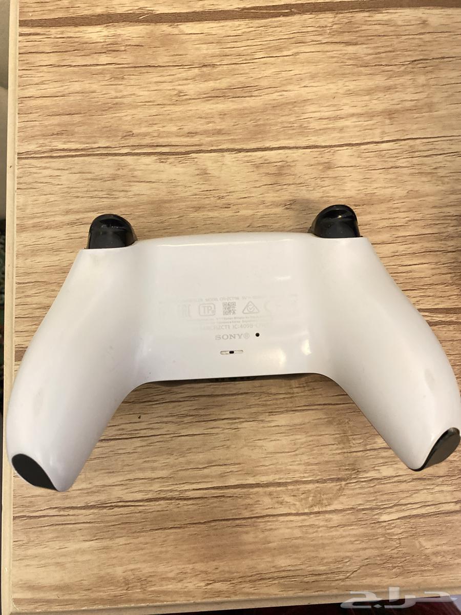 يد سوني فايف 564381328557185114