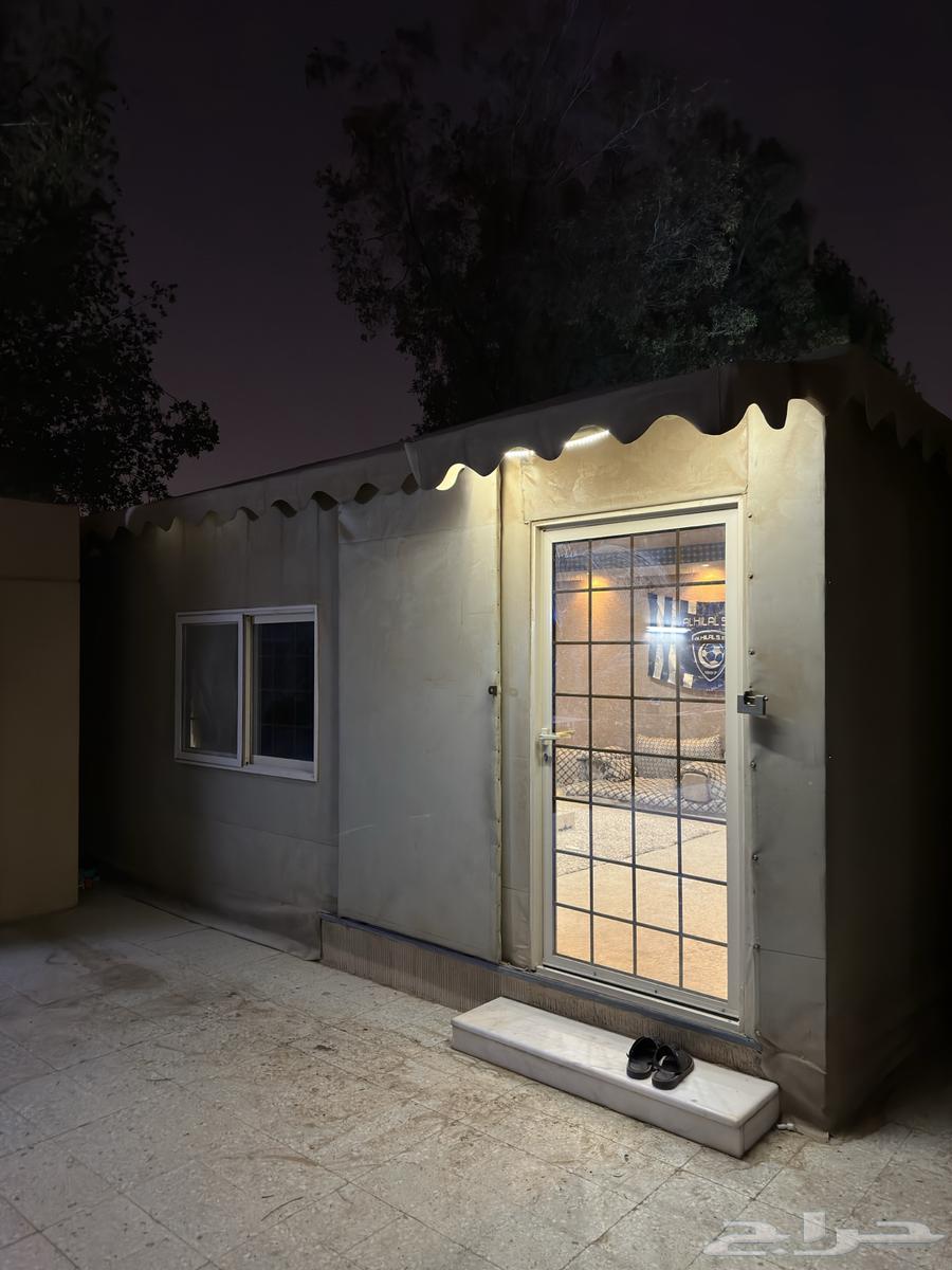 خيمة ملكية مقاس 5في664378934656386111