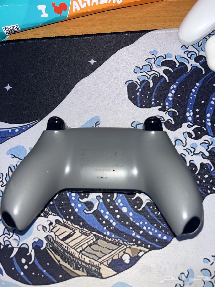 Sony 5 controller in good condition64378484277378113