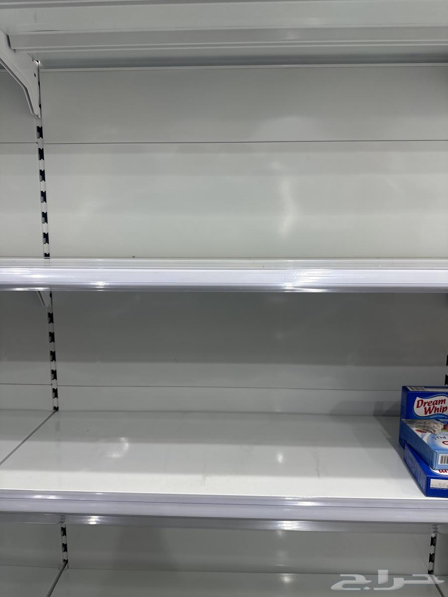 رفوف نظيفة استخدم 3 شهور نصف سعر64389584960771112