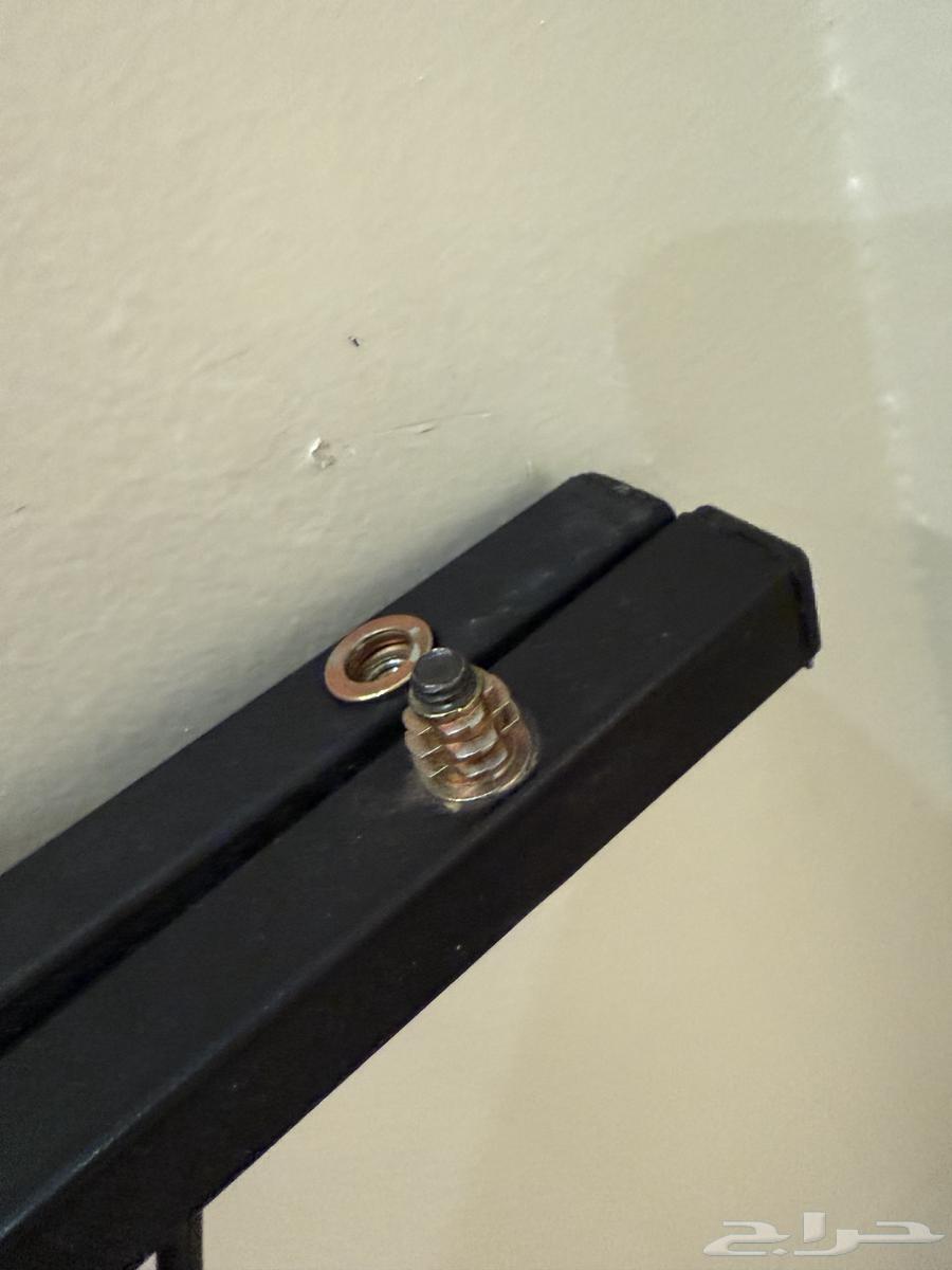 طاولة قيمنق L وكرسي قيمنق64373194878979111