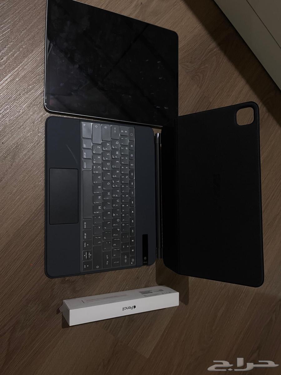 آيباد برو 2022 - سعة 256 - 12.9 انش64384994187778110