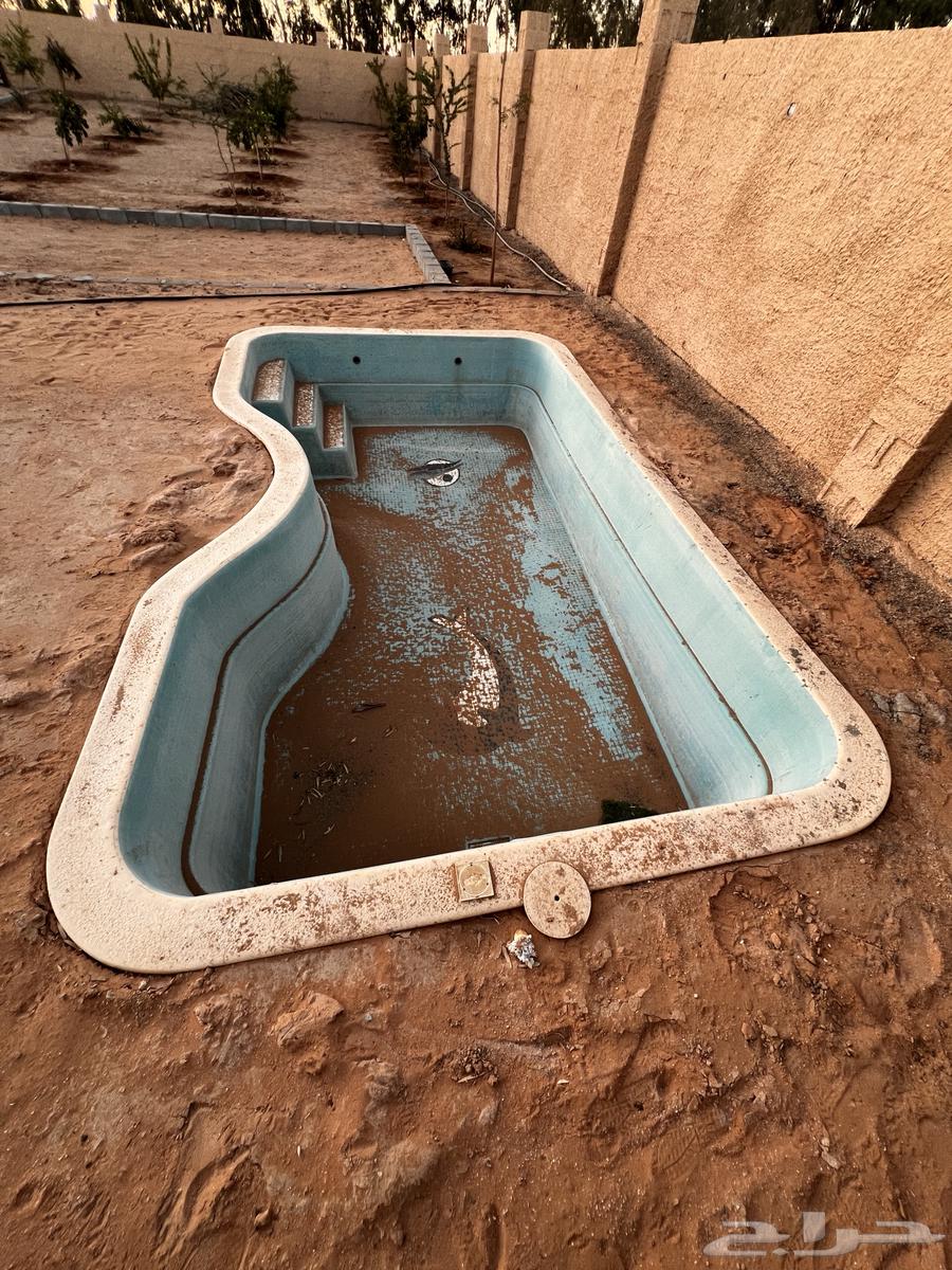 مسبح فيبر للبيع64388839473923110