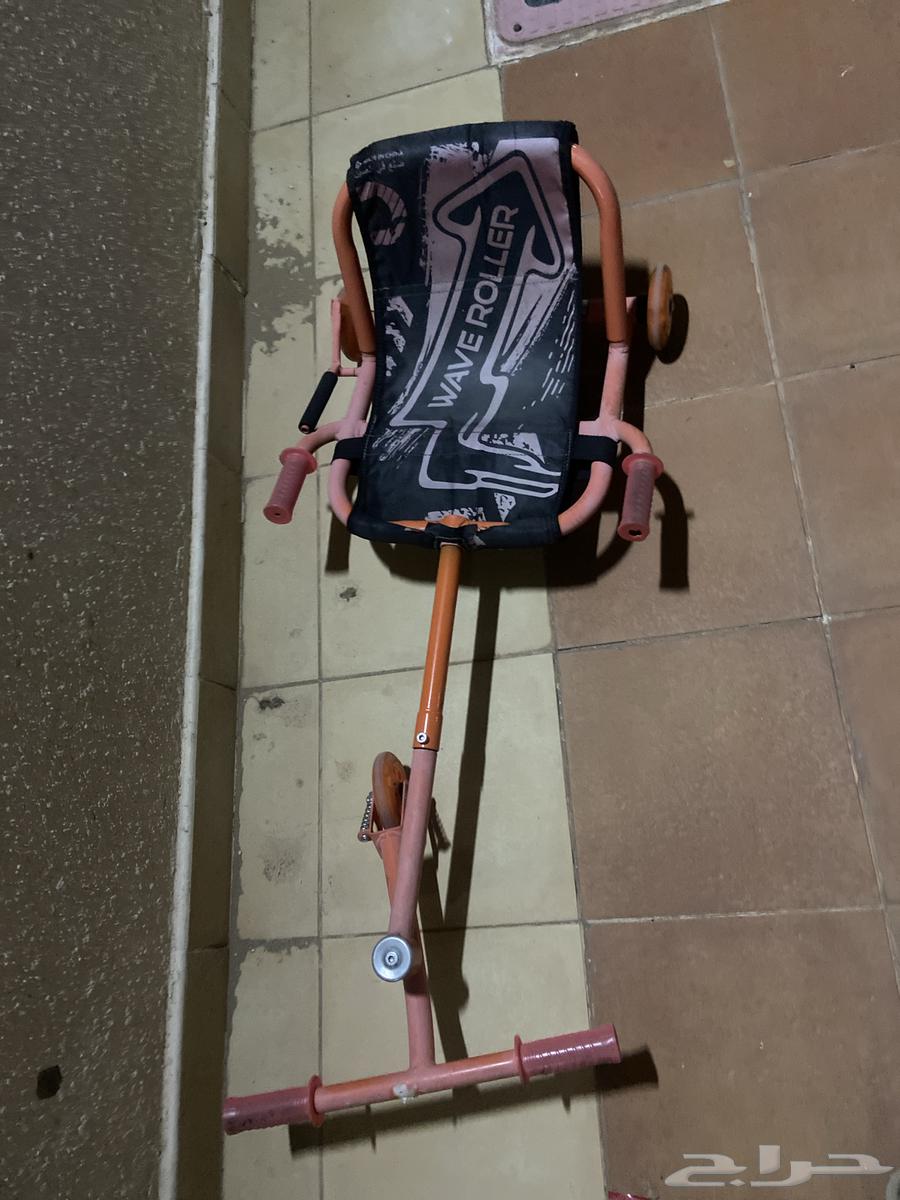 2 Bicycles and 1 Scooter64391243377154110