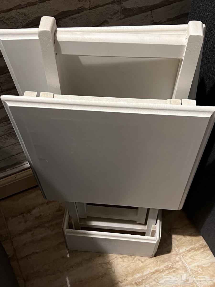 طاوله من ايكيا مع طاولات خدمه64379399316099112