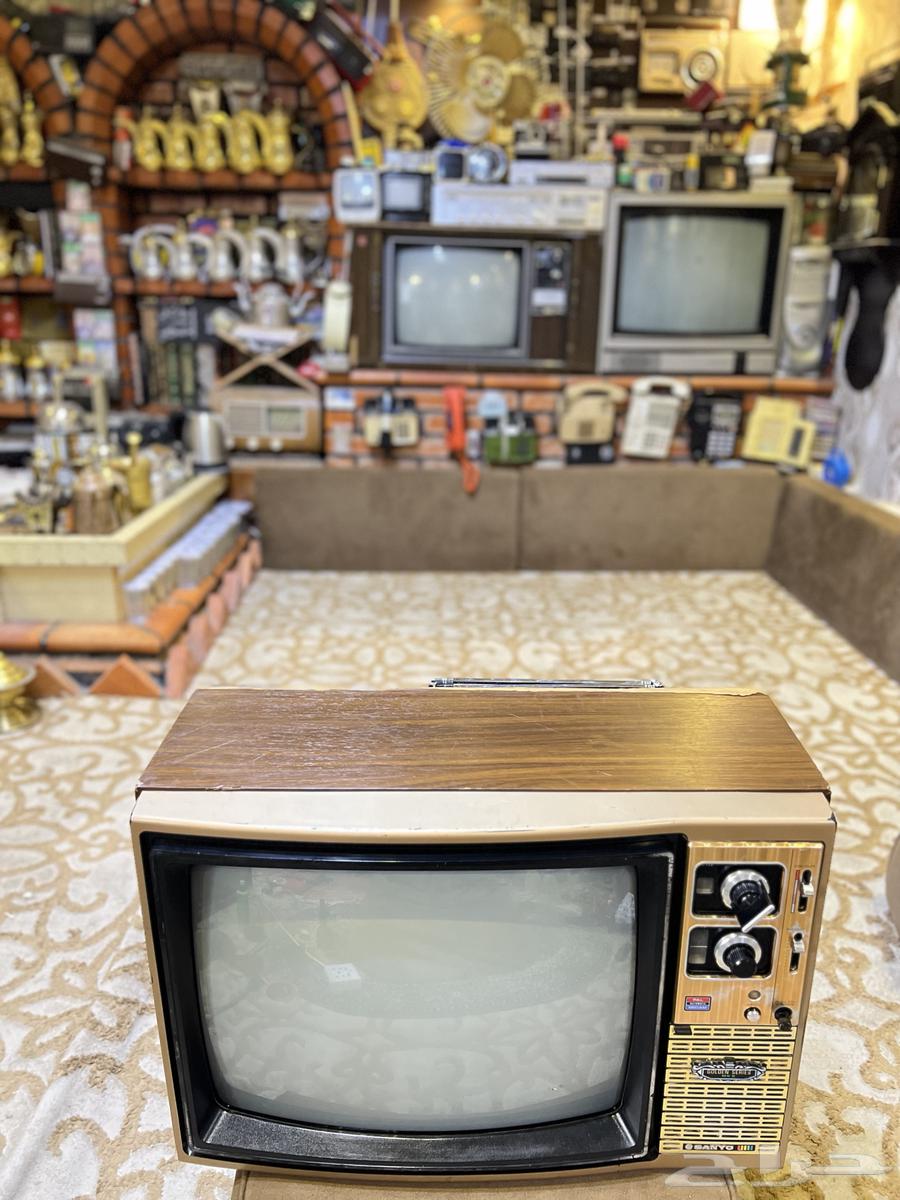 تلفزيون سانيو الاصدار الذهبي مميز ونادر قديم تراثي64378091025154111