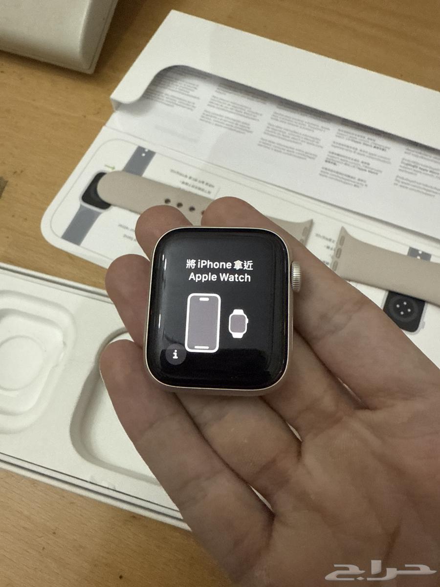 Apple Watch SE 2nd generation, almost new, 40mm64391701061122112