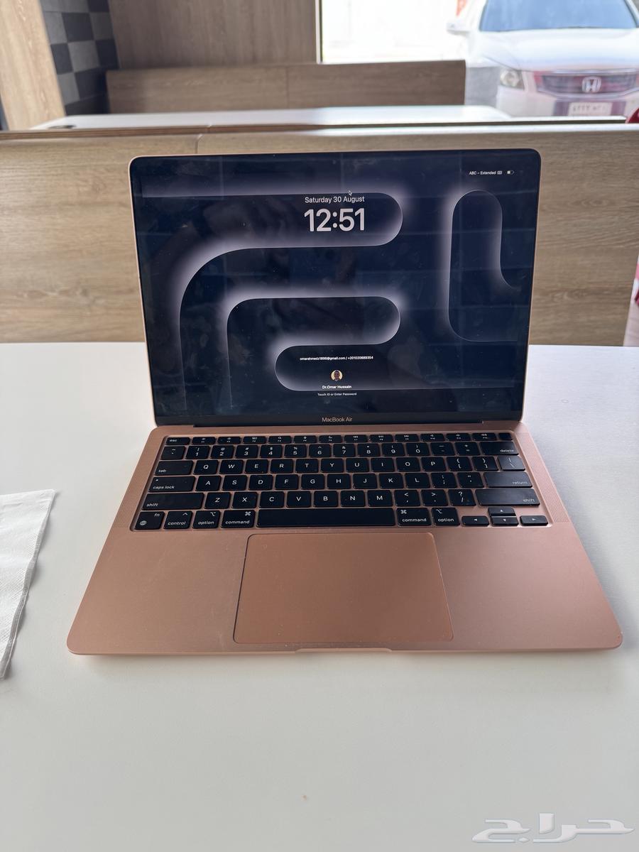 ماك بوك اير M1 نظيف وما انفك64382887135490113