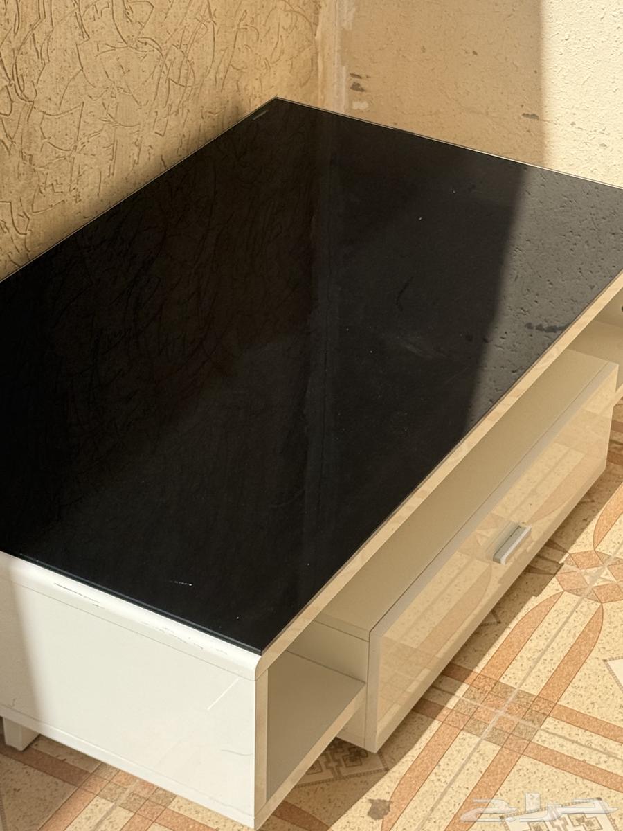 طاولة مجلس شبه جديد للبيع64384078945153110