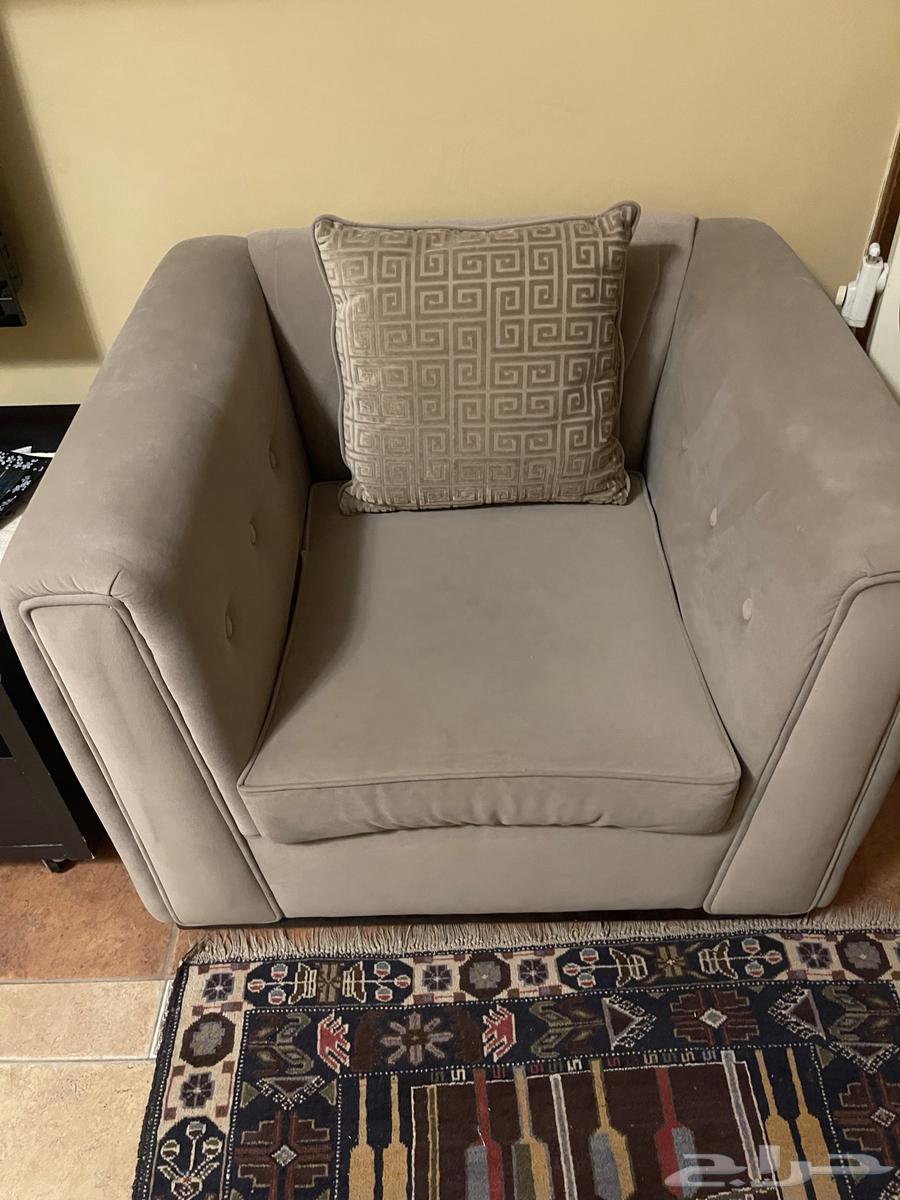 Five-piece sofa in excellent condition64377608609153110