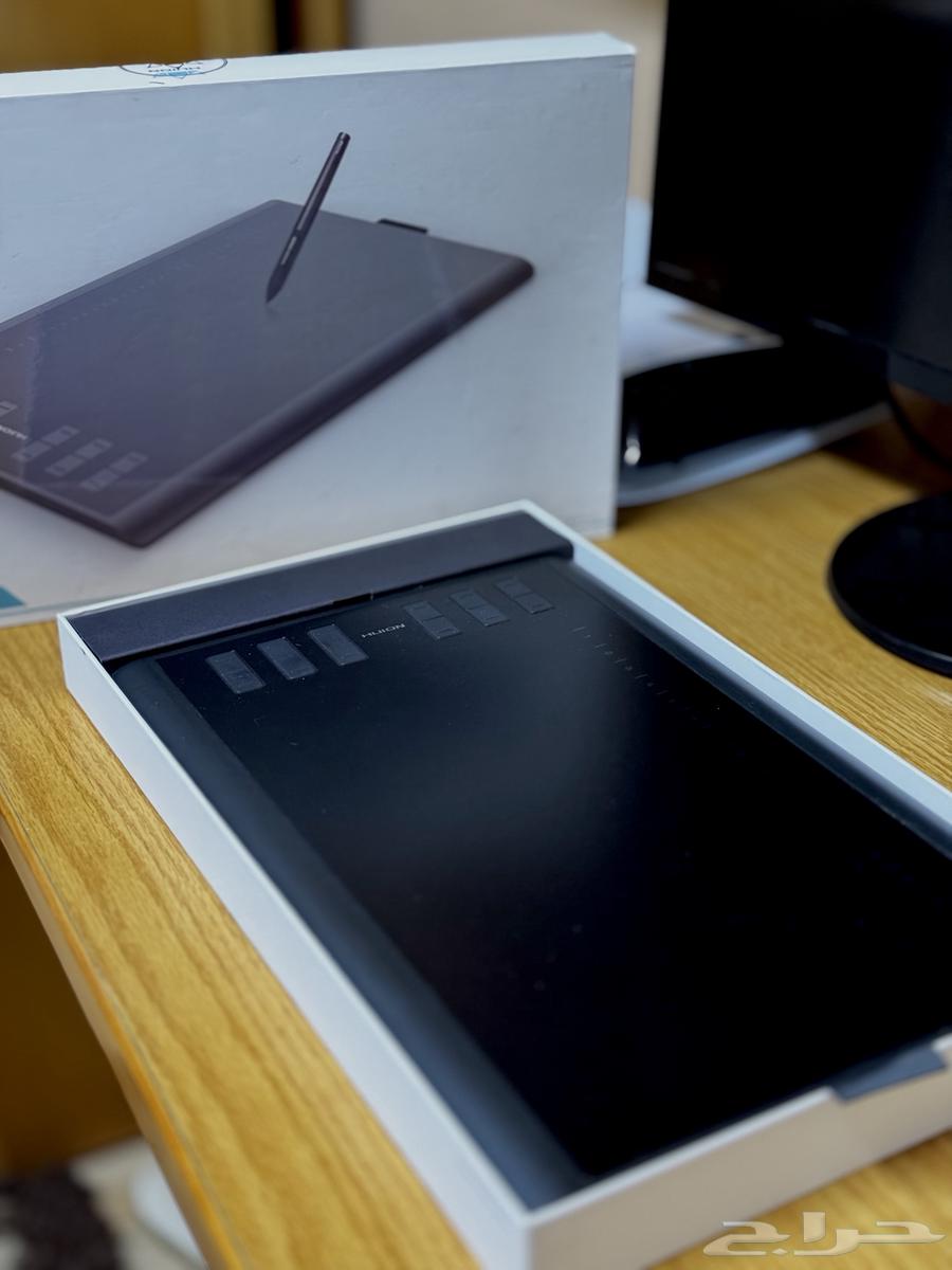 HUION New 1060 Plus Graphics Tablet Like New64379822354945111
