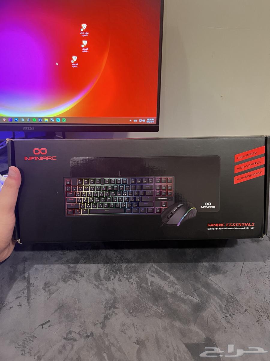 Logitech Company Combo64390761639425114