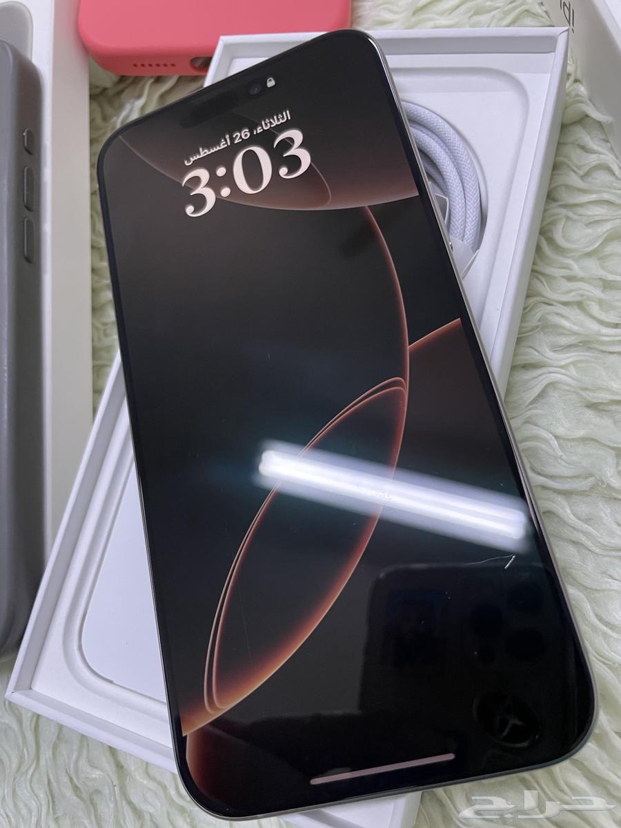 ايفون 15 برو ماكس 512 غيغا عليه ضمان ابل كير ضد الكسر64384965943298112