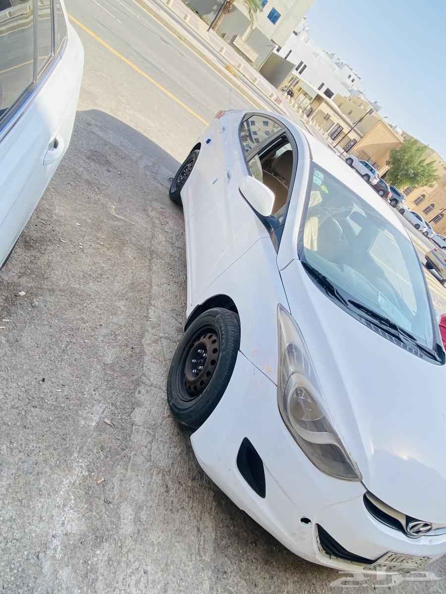 2013 Elantra with large 2000 CC engine64529320463105111