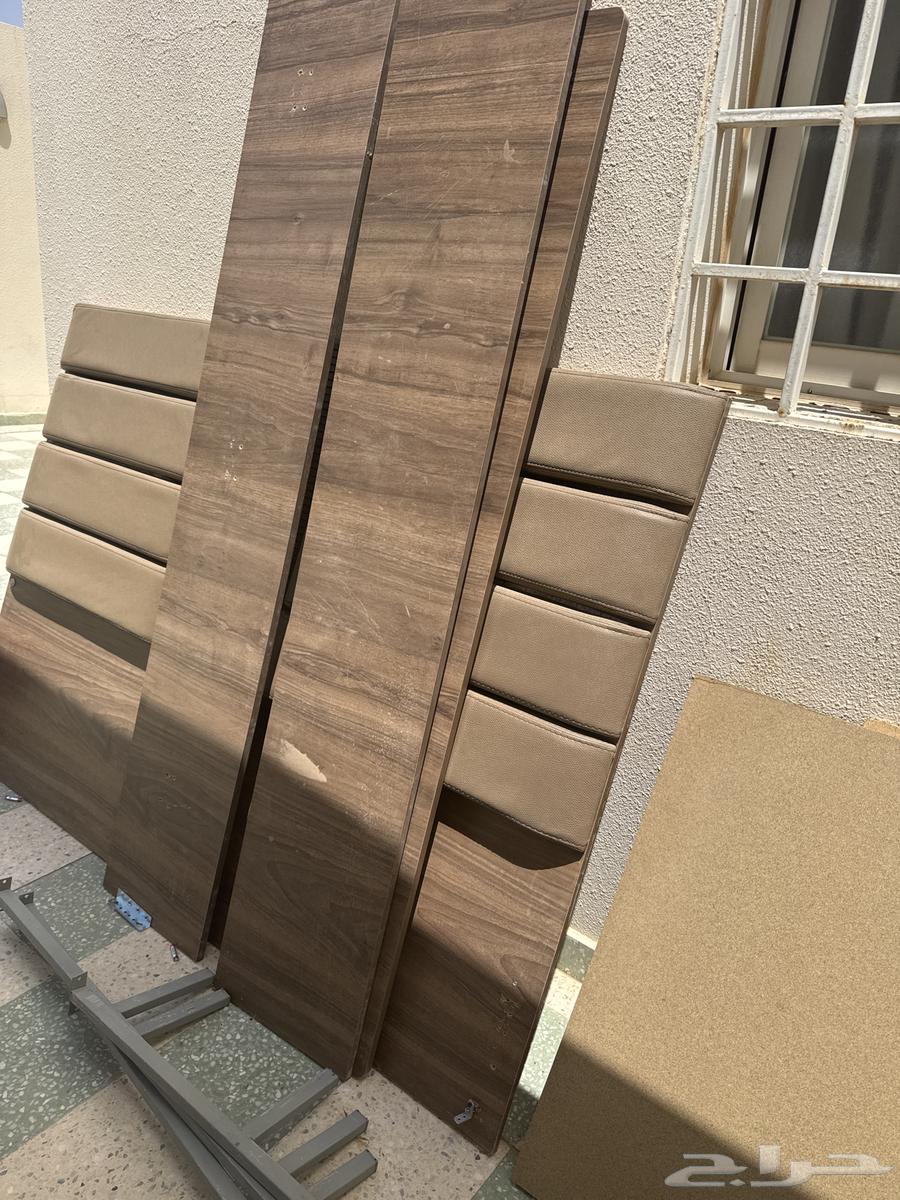 سرير خشبي من وودي64382293708034111