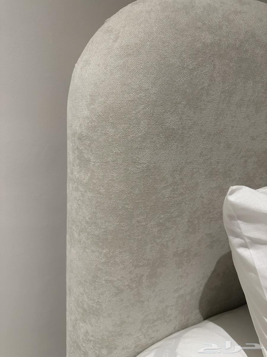 سرير كنق مودرن شبه جديد64383011507713113