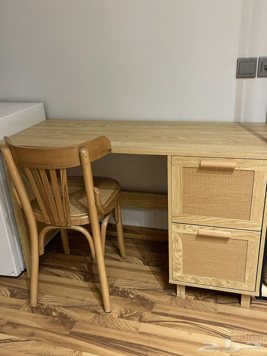 مكتب خشب مع كرسي64388716018307110