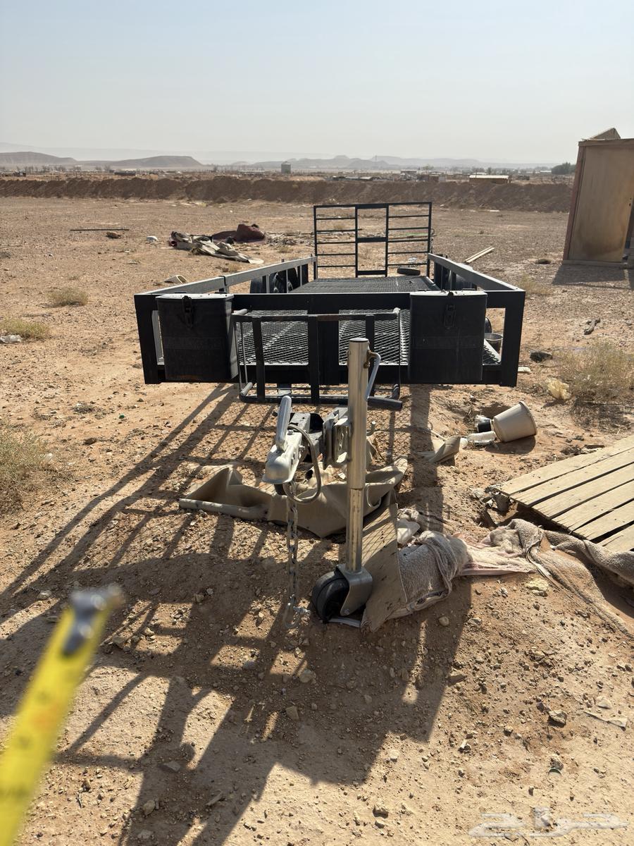 قلص شبه الجديد الطول 6 متر تقريبا لم يستعمل واجد للبيع64380737548801110