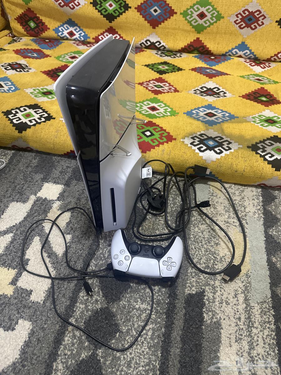 Sony 5 device with tape, Grand tape, HyperX headset, and monitor64389888452611110